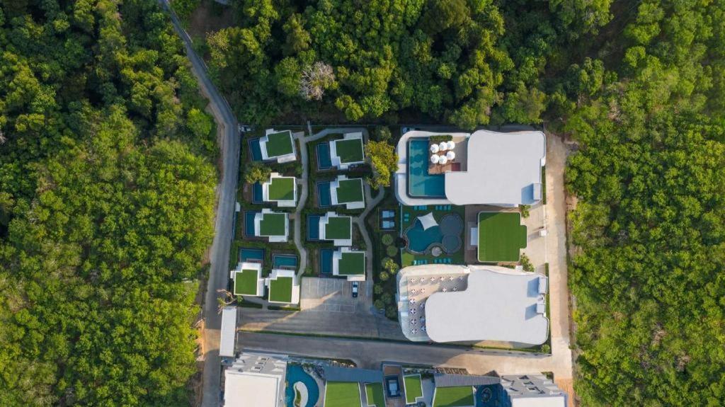 Utopia Naiharn Nai Harn Buitenkant foto